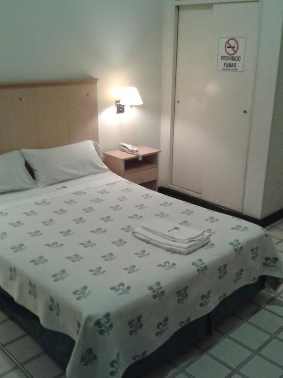 Mari Plaza Hotel Buenos Aires Ngoại thất bức ảnh