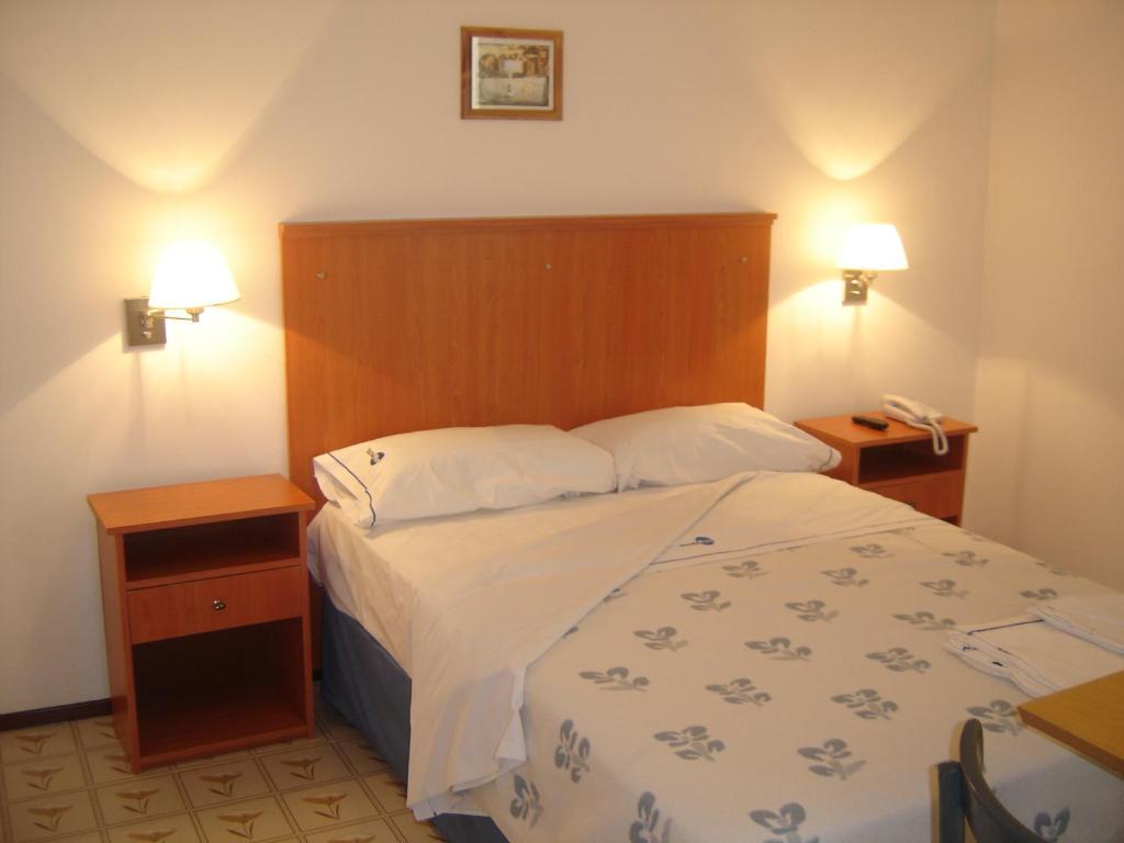 Mari Plaza Hotel Buenos Aires Ngoại thất bức ảnh